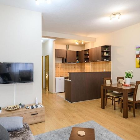 Lux Apartman D&N Svilajnac Bagian luar foto