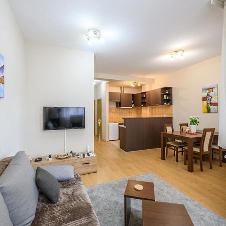 Lux Apartman D&N Svilajnac Bagian luar foto